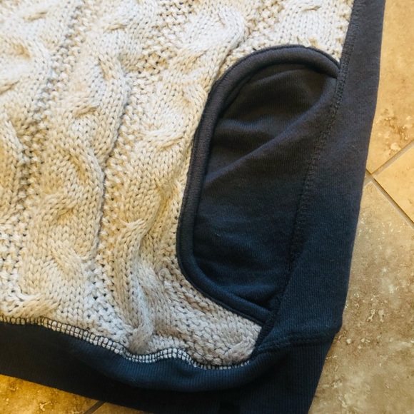 STUDIO Hoodie Pullover! Sz.(LG) - Picture 3 of 7